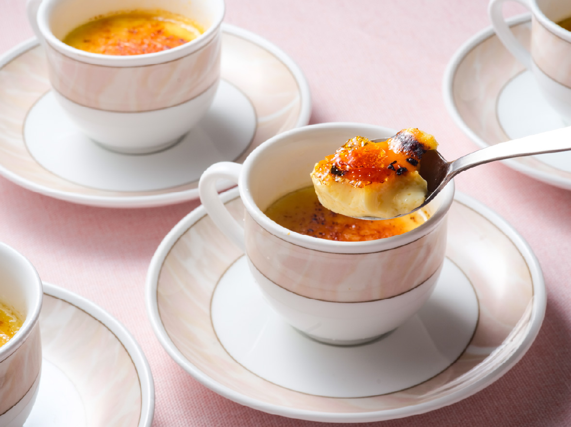 いちごのクレームブリュレ